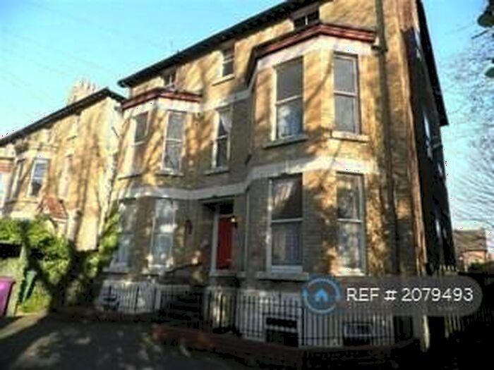 2 Bedroom Flat To Rent In Brompton Avenue, Sefton Park, Liverpool, L17