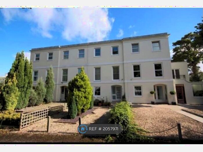 5 Bedroom Terraced House To Rent In Keynsham Bank, Cheltenham, GL52
