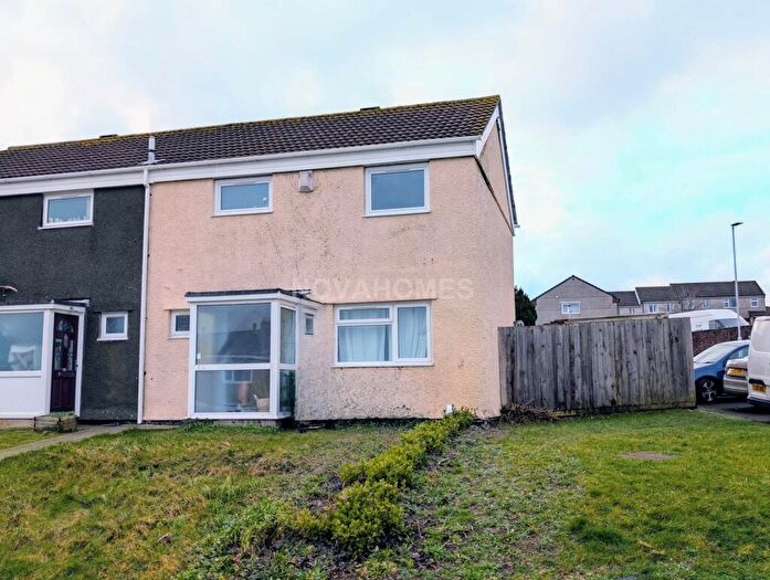 3 Bedroom End Of Terrace House For Sale In Kings Tamerton Road, Kings Tamerton, PL5