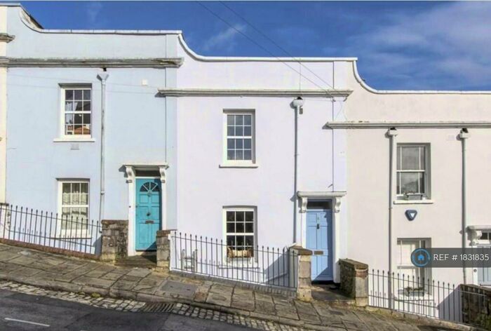 4 Bedroom End Of Terrace House To Rent In Sutherland Place, Bristol, BS8