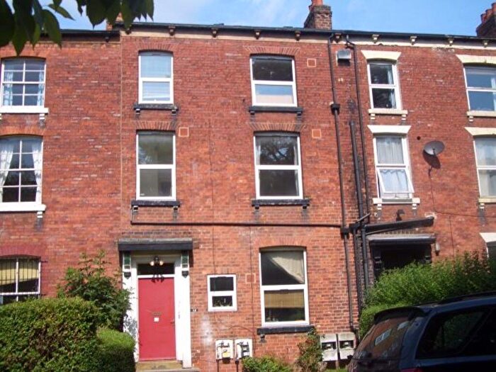 1 Bedroom Flat To Rent In Midland Road, Leeds, LS6