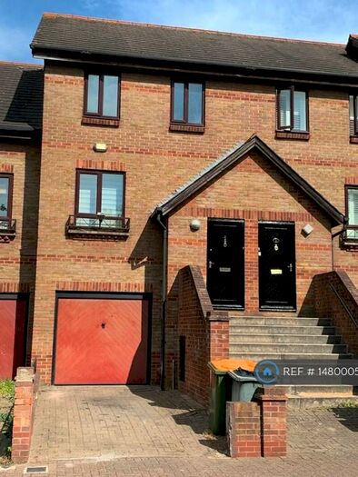 4 Bedroom Terraced House To Rent In Harrier Way, London, E6