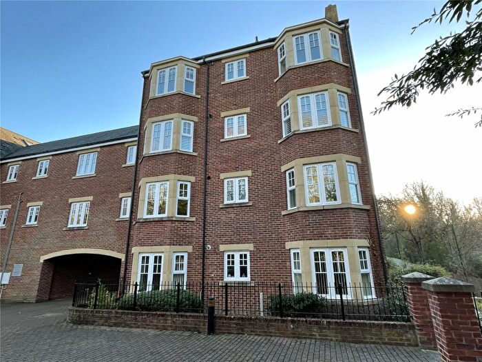 2 Bedroom Apartment For Sale In Bowman Drive, Hexham, Northumberland, NE46