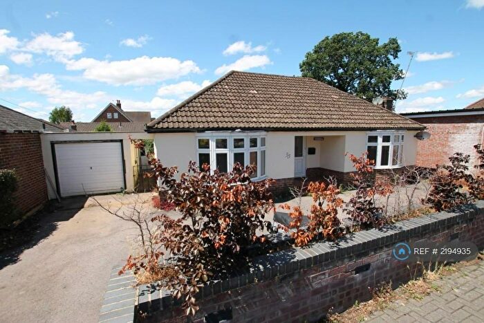 2 Bedroom Bungalow To Rent In Liphook Road, Lindford, Bordon, GU35