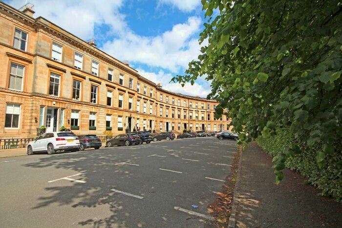 3 Bedroom Flat To Rent In Park Circus, Glasgow, G3