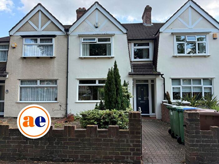 3 Bedroom House For Sale In Woolwich Road, London ** Video & D Floorplan Available **, SE2