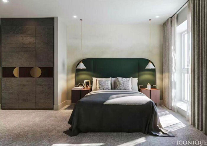 1 Bedroom Apartment For Sale In St John's Hill, London, SW11