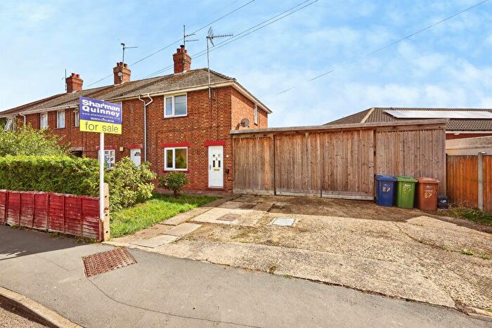 3 Bedroom Semi-Detached House For Sale In Badgeney Road, March, PE15