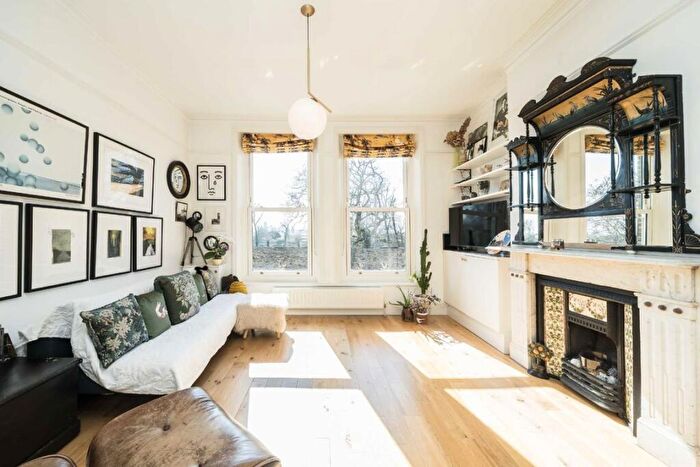 1 Bedroom Flat For Sale In Harrow Road, NW10