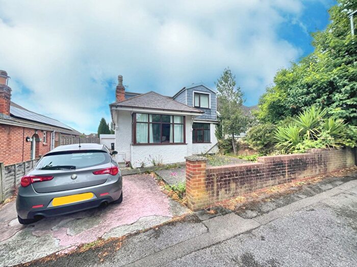 1 Bedroom Semi-Detached Bungalow For Sale In Grove Road, Weston-Super-Mare, BS22