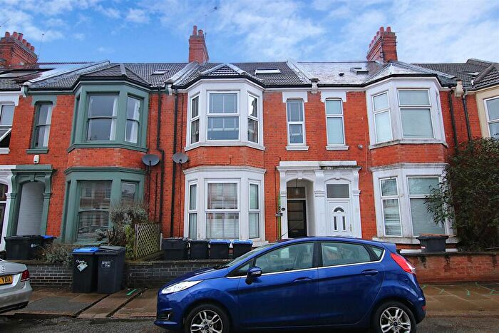 5 Bedroom Block Of Apartments For Sale In Birchfield Road, Abington, NN1