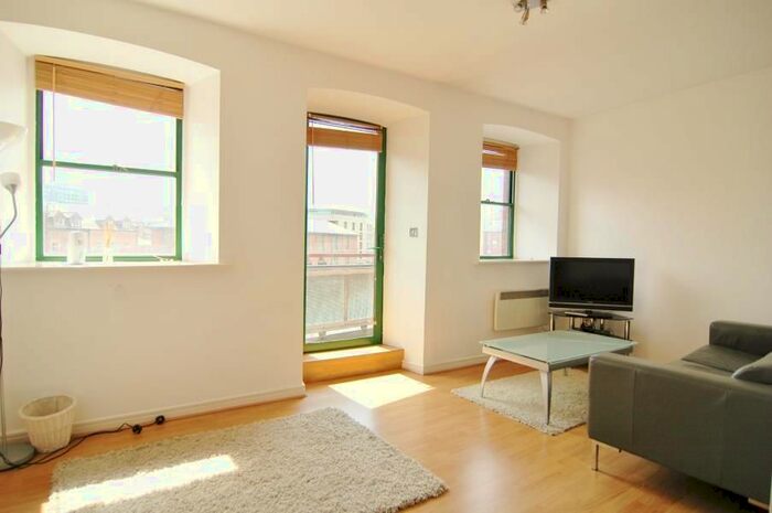 1 Bedroom Flat To Rent In Sparrows Wharf, The Calls, LS2