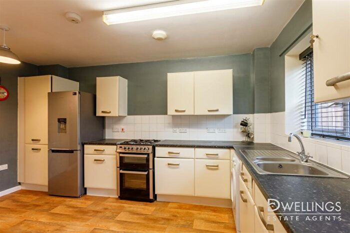 2 Bedroom Semi-Detached House For Sale In Beresford Close, Burton-On-Trent, DE14