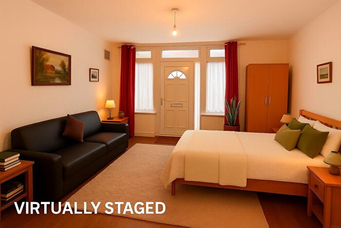 Studio To Rent In Fosse Road South, Leicester, LE3