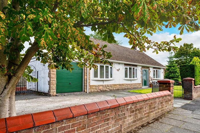 3 Bedroom Detached Bungalow For Sale In Dowson Road, Gee Cross, Hyde, SK14