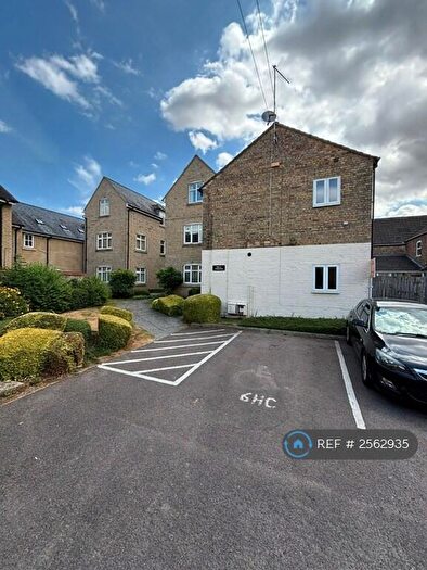 2 Bedroom Flat To Rent In Mews Close, Ramsey, Huntingdon, PE26