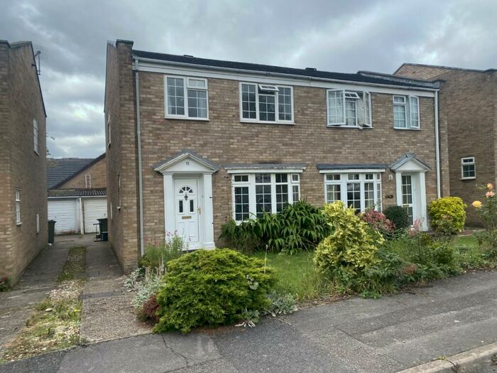 3 Bedroom House To Rent In Lynwood, Guildford, GU2