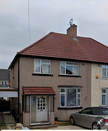 2 Bedroom End Of Terrace House To Rent In Cromwell Road, Hayes, UB3