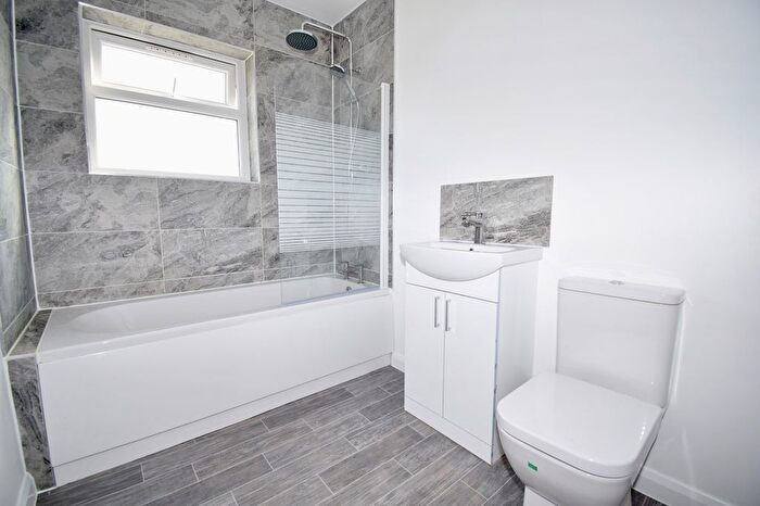 3 Bedroom Terraced House To Rent In Honister Place, Newton Aycliffe, DL5