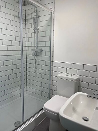 2 Bedroom Flat To Rent In Church, Road, Liverpool, L22