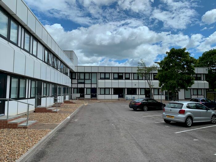 1 Bedroom Flat To Rent In Belsize House, Swindon, SN5