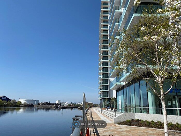 3 Bedroom Flat To Rent In Lightbox, Media City Uk, Salford, M50