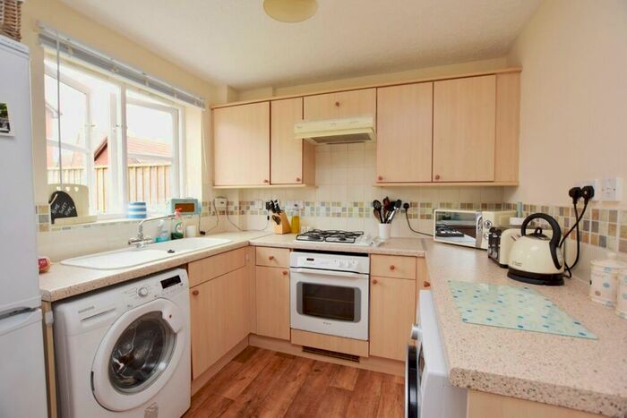 2 Bedroom Terraced House To Rent In Exeter, EX4