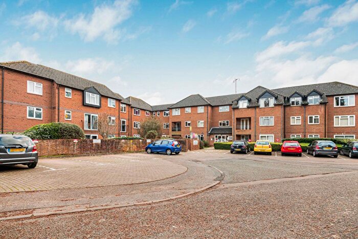 2 Bedroom Flat To Rent In Over 's Development, Trinity Court, Wethered Road, Marlow, SL7
