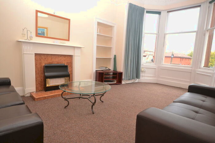 2 Bedroom Flat To Rent In West Savile Terrace, Newington, Edinburgh, EH9