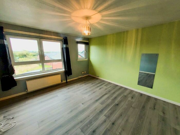 2 Bedroom Flat To Rent In Whitecrook Street, Flat /, Clydebank, G81