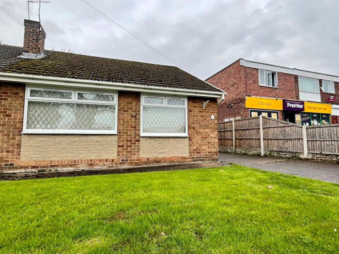 2 Bedroom Property To Rent In Cherrytree Drive, Walton, Wakefield, WF2