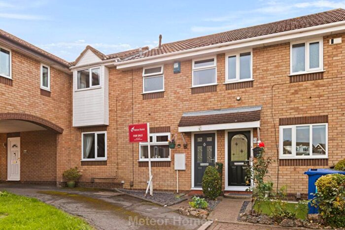 2 Bedroom Terraced House For Sale In Belleisle Road, Grimsby, DN34