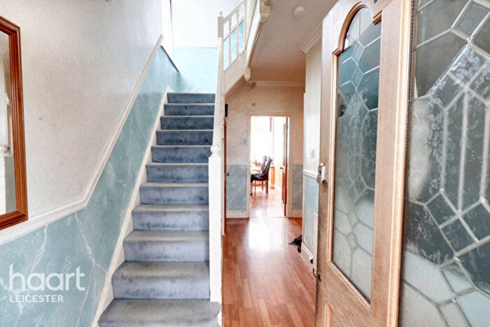 4 Bedroom Semi Detached House For Sale In Evington Road, Leicester, LE2