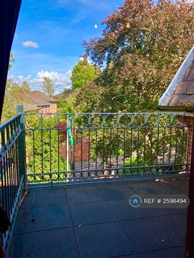 2 Bedroom Flat To Rent In Roxborough Park, Harrow-On-The Hill, HA1