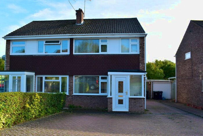 3 Bedroom Semi-Detached House For Sale In Orchard Way, Leigh, Worcester, WR6