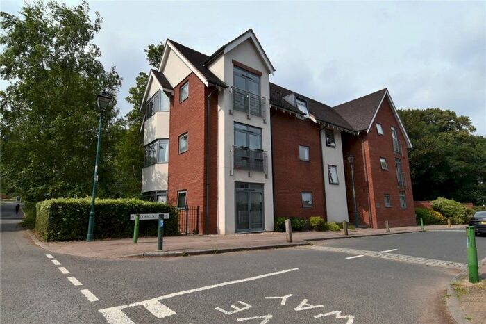 2 Bedroom Apartment To Rent In Woodbrooke Grove, Northfield, Birmingham, B31