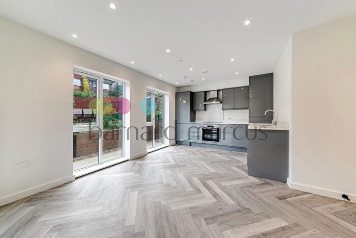 2 Bedroom Flat To Rent In Hyde Road, South Croydon, CR2