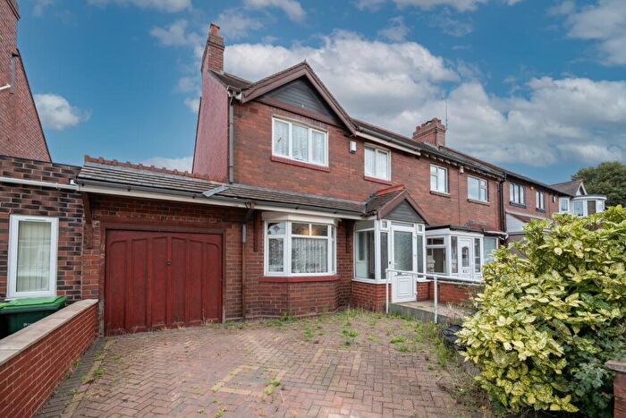 3 Bedroom End Of Terrace House For Sale In Rydding Square, West Bromwich, B71