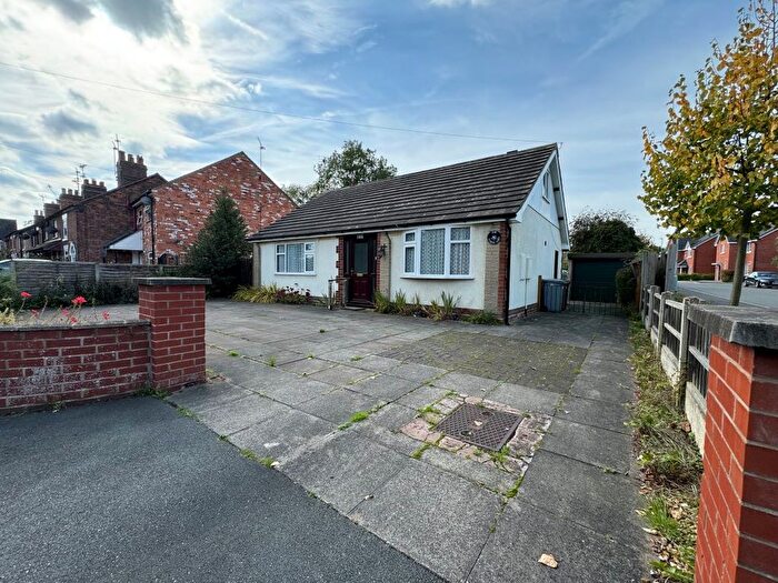 3 Bedroom Detached Bungalow For Sale In Audlem Road, Nantwich, Cheshire, CW5