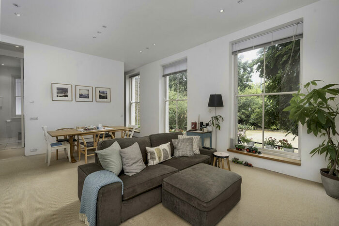 2 Bedroom Apartment To Rent In Highbury Hill, Highbury, N5