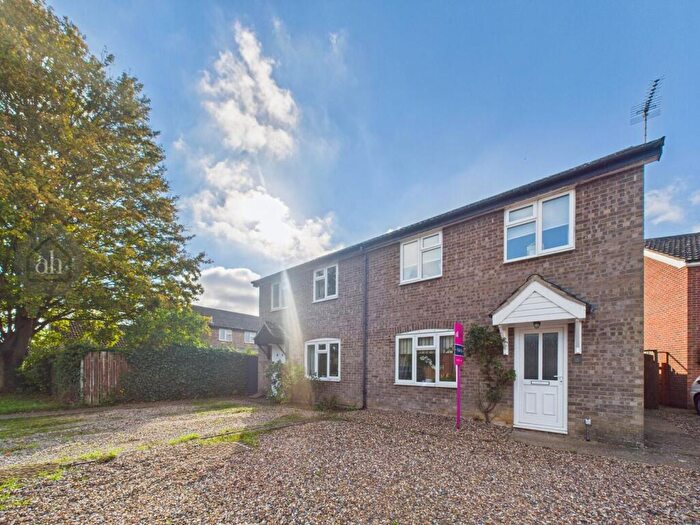 3 Bedroom Semi-Detached House For Sale In Bennett Avenue, Elmswell, IP30
