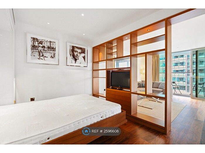 Studio To Rent In The Heron, London, EC2Y