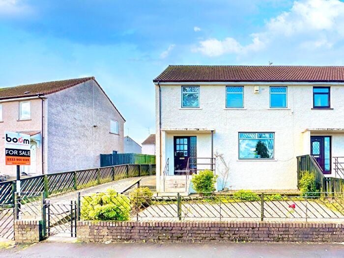 3 Bedroom End Of Terrace House For Sale In Stockbridge Crescent, Kilbirnie, KA25