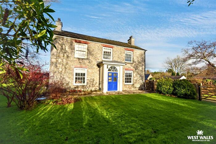 5 Bedroom Detached House For Sale In West Williamston, Kilgetty, SA68