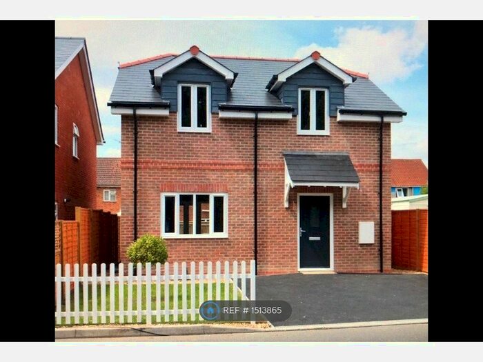 3 Bedroom Detached House To Rent In Brook Road, Wimborne, BH21