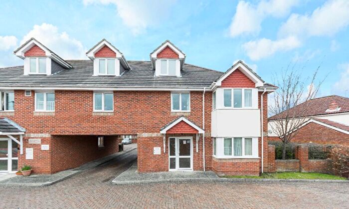2 Bedroom Flat To Rent In Benjamin Court, Station Road, Netley, SO31