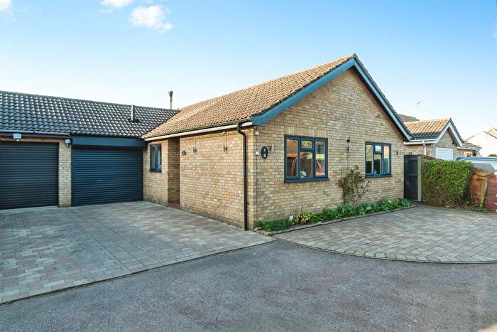 3 Bedroom Bungalow For Sale In Dexter Close, Doddington, March, PE15