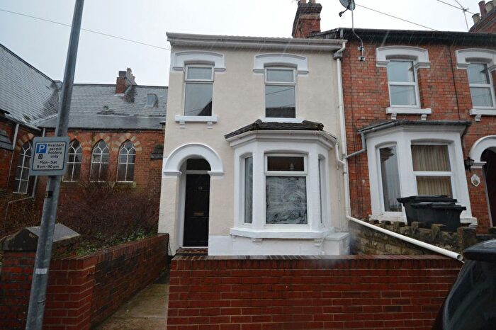 3 Bedroom Terraced House To Rent In Dixon Street, Swindon, SN1
