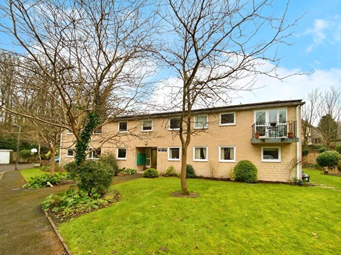 2 Bedroom Apartment For Sale In Claverton Court, BA2