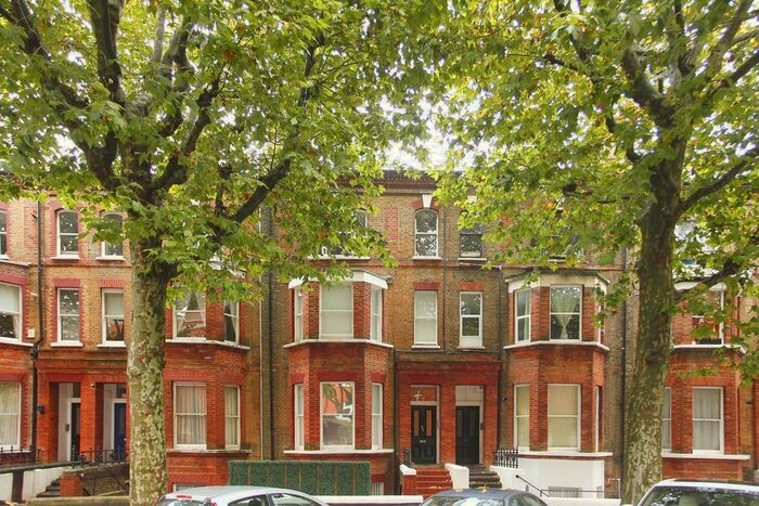 Studio To Rent In Randolph Avenue, Maida Vale, London, W9